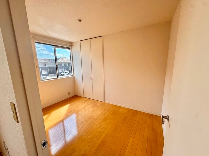 物件内観写真16　(内観写真)