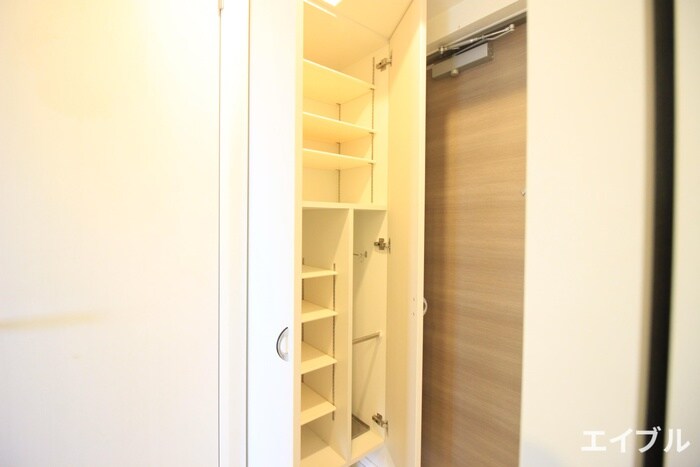 物件内観写真16　(靴箱)