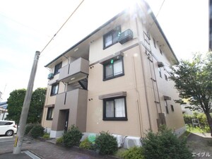 スト－クハイムＤ外観写真