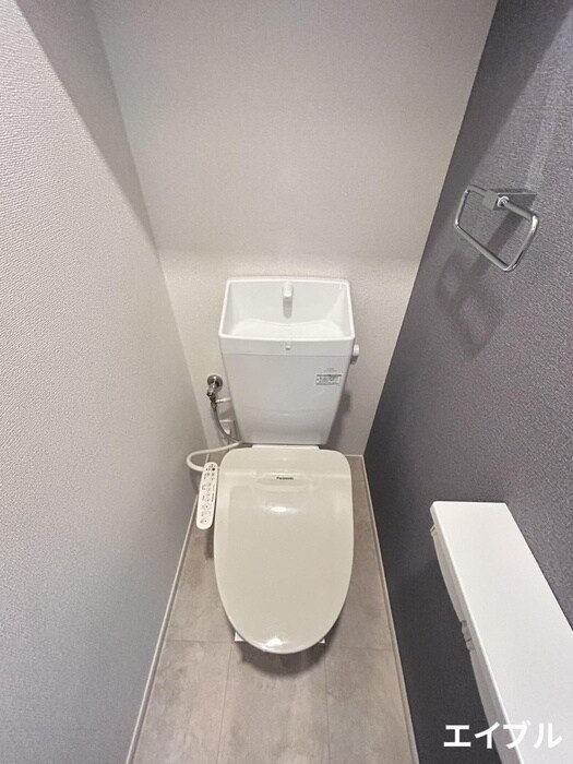 物件内観写真11　(トイレ)