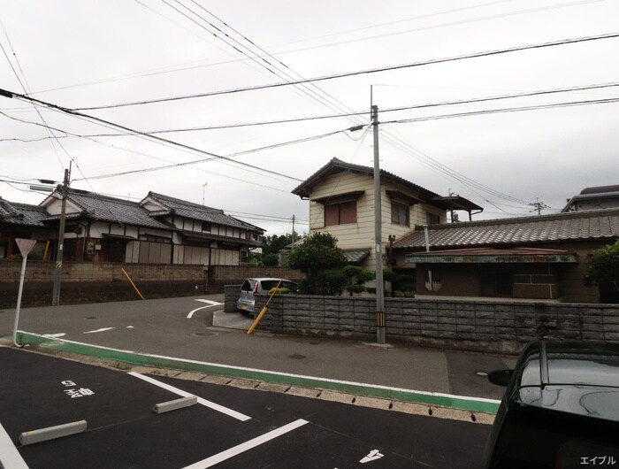 物件内観写真22　(室内からの展望)