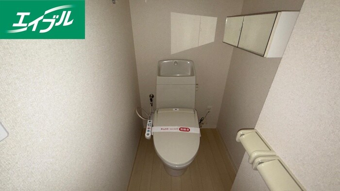 物件内観写真11　(トイレ)