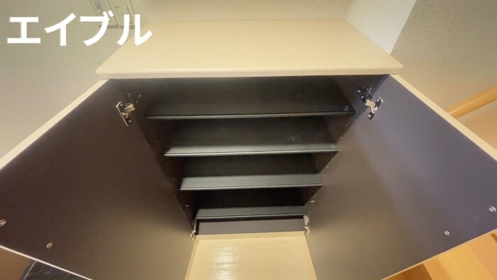物件内観写真15　(靴箱)