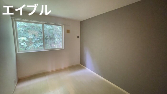 物件内観写真18　(居室)