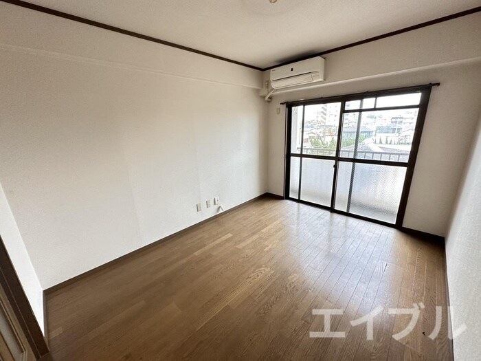 物件内観写真5　(居室)