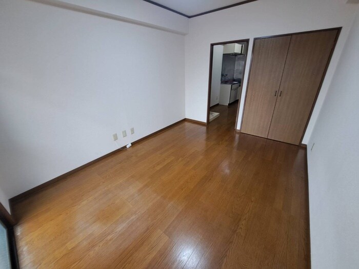 物件内観写真6　(内観写真)