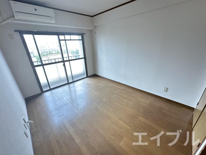 物件内観写真6　(居室)