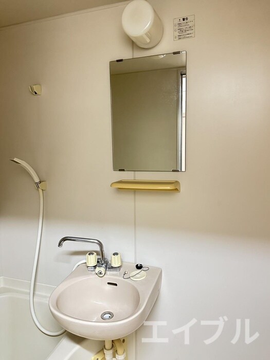 物件内観写真9　(洗面)