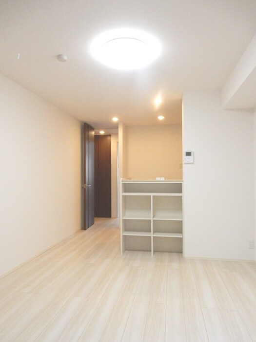 物件内観写真4　(居室)