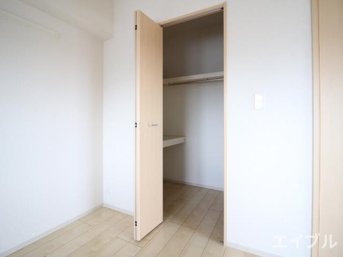 物件内観写真14　(収納)