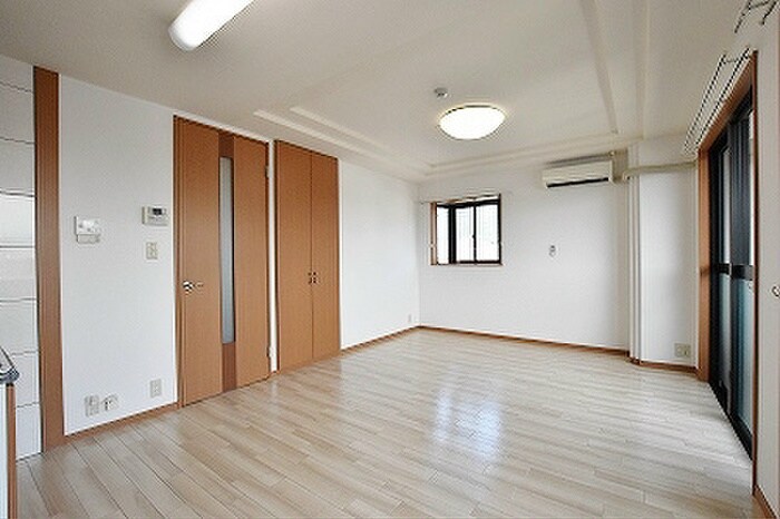 物件内観写真10　(居室)