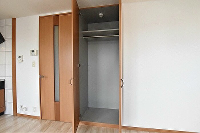 物件内観写真22　(収納)