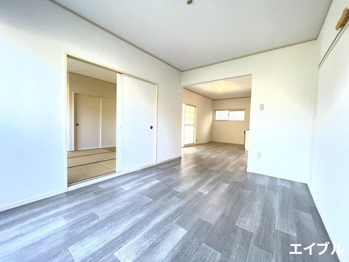 物件内観写真10　(内観写真)