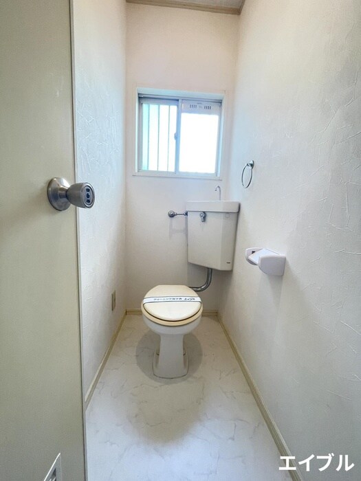 物件内観写真14　(トイレ)