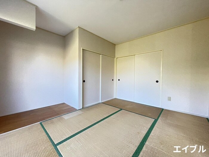 物件内観写真18　(居室)