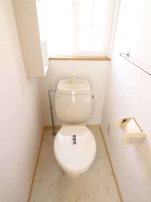 物件内観写真7　(トイレ)