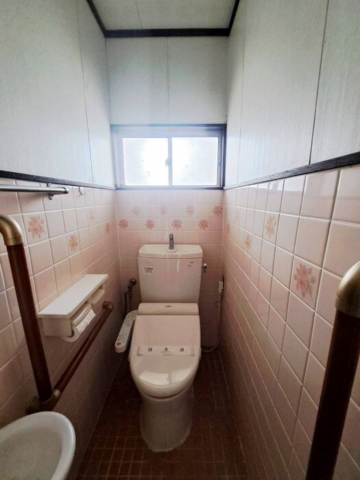 物件内観写真12　(トイレ)