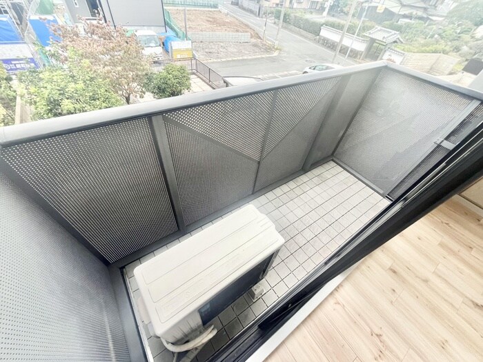 物件内観写真11　(ベランダ・バルコニー)