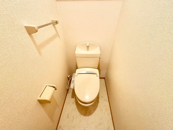 物件内観写真11　(トイレ)