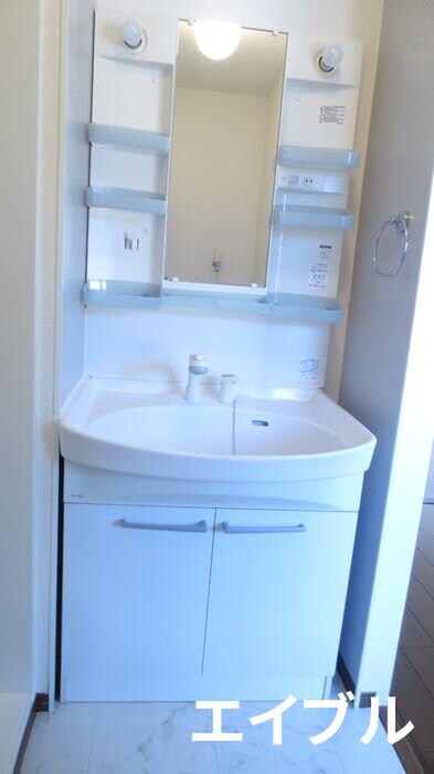 物件内観写真10　(洗面)