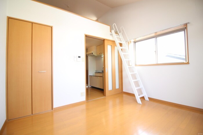 物件内観写真7　(居室)