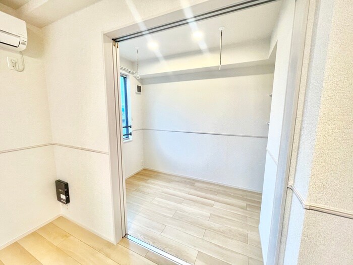 物件内観写真16　(内観写真)