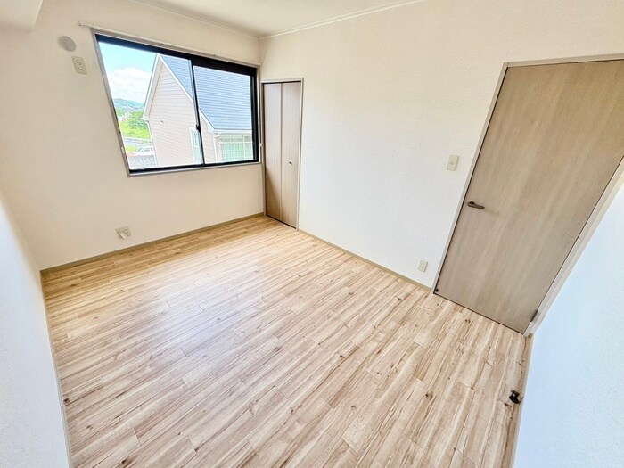 物件内観写真7　(居室)