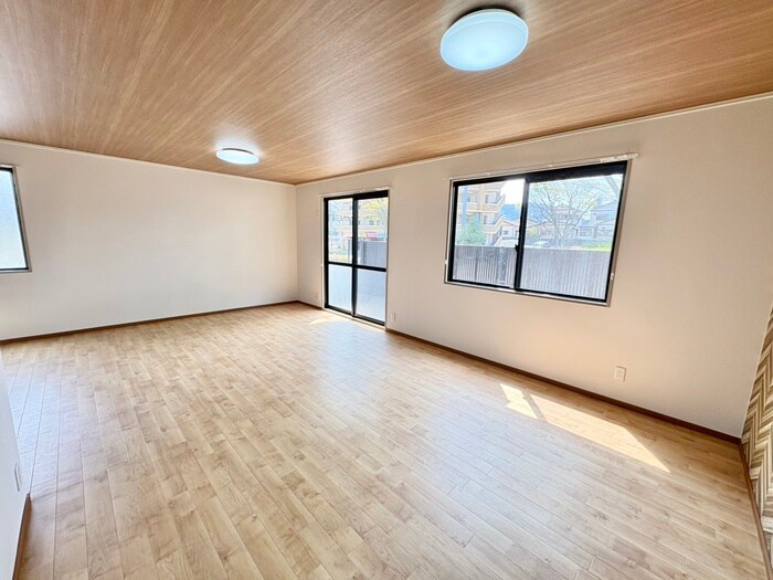 物件内観写真8　(居室)