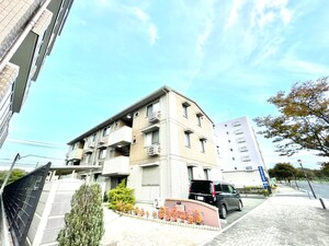アンダンテ響の外観写真