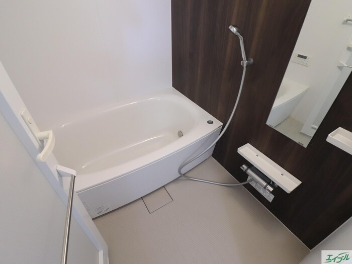物件内観写真11　(バス／シャワールーム等)