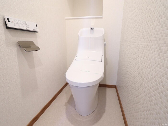 物件内観写真14　(トイレ)