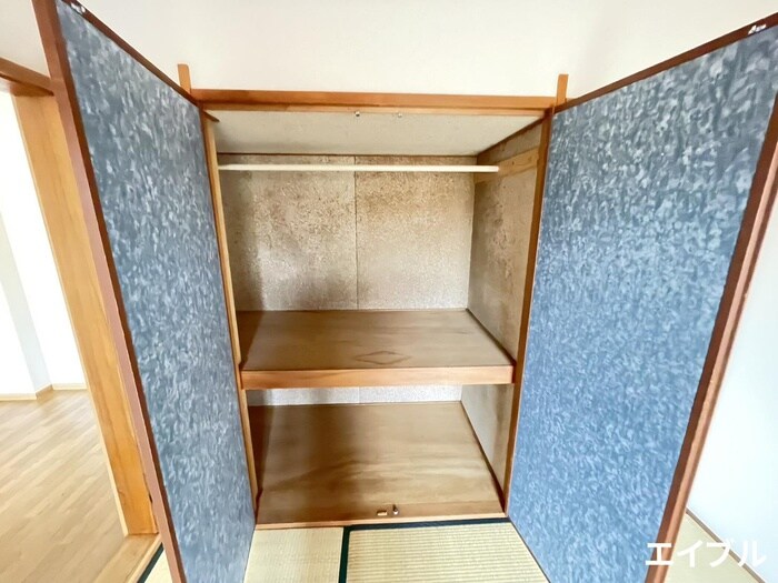 物件内観写真15　(収納)