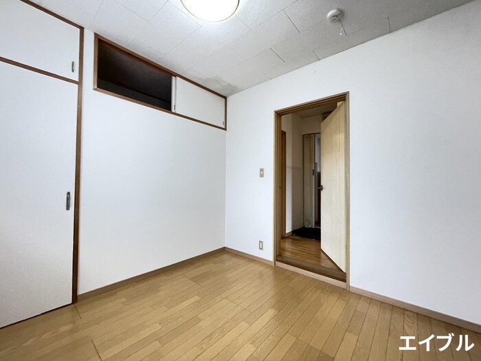 物件内観写真18　(居室)
