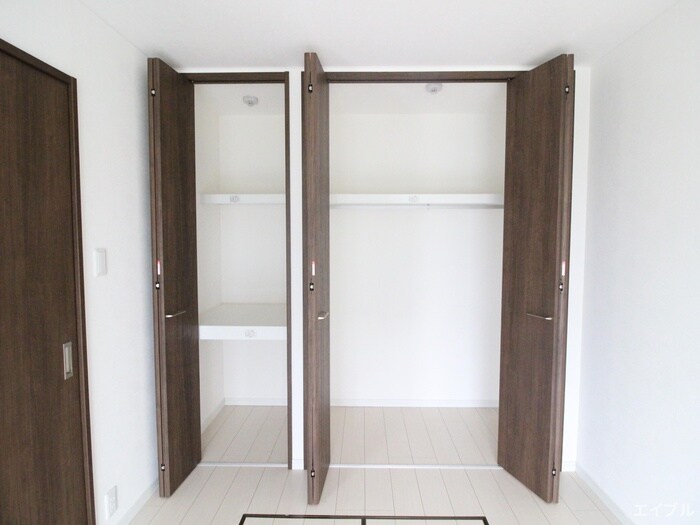 物件内観写真13　(収納)