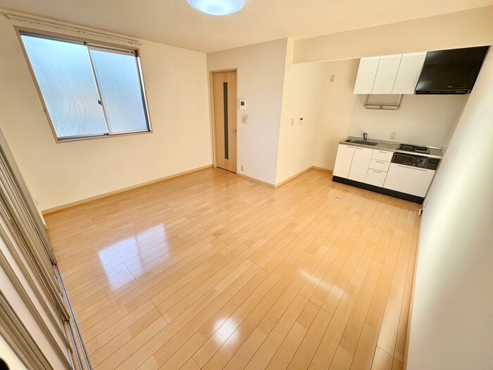 物件内観写真5　(居室)