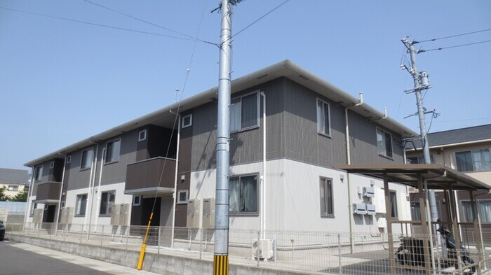 物件外観写真1　(外観写真)