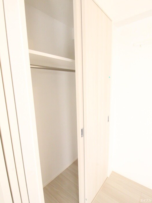 物件内観写真6　(収納)