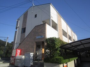 フルハウス周船寺外観写真