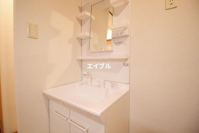 物件内観写真7　(洗面)