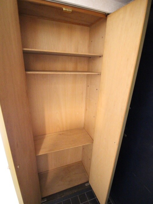 物件内観写真14　(収納)