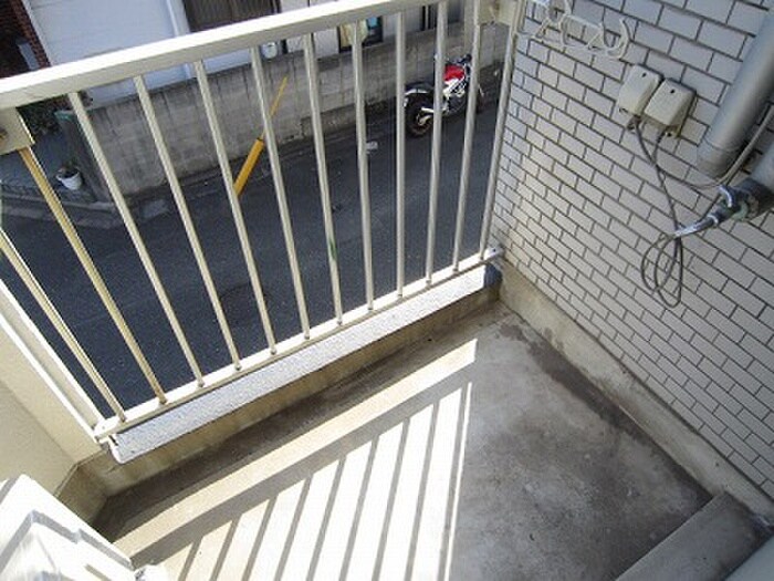 物件内観写真14　(洗濯機置場)