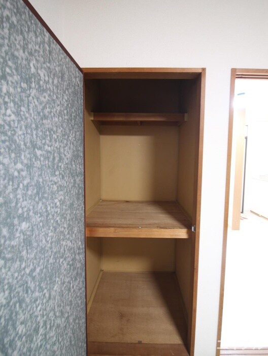 物件内観写真6　(収納)