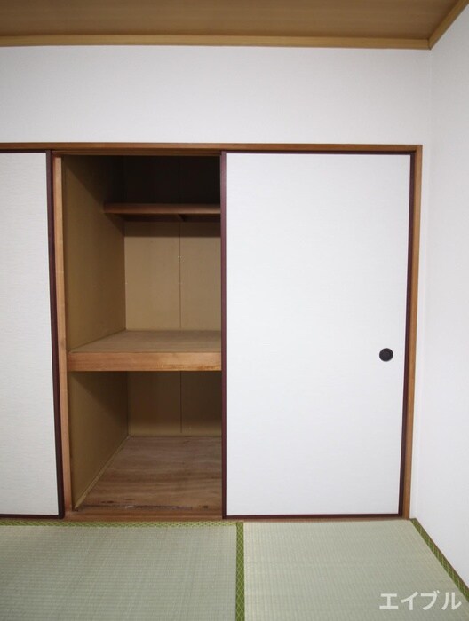 物件内観写真9　(収納)