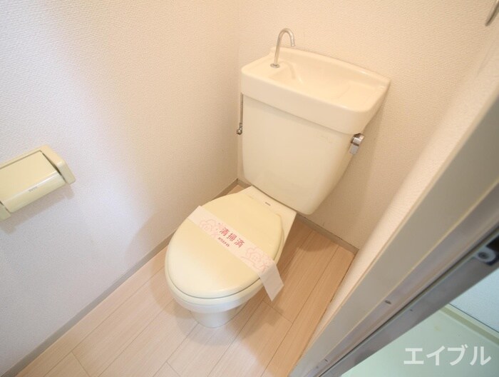 物件内観写真13　(トイレ)