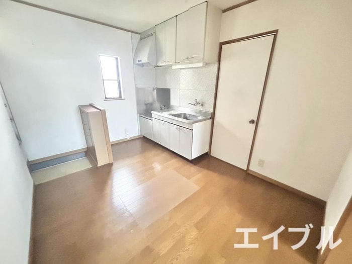 末松アパ－トⅡの居室