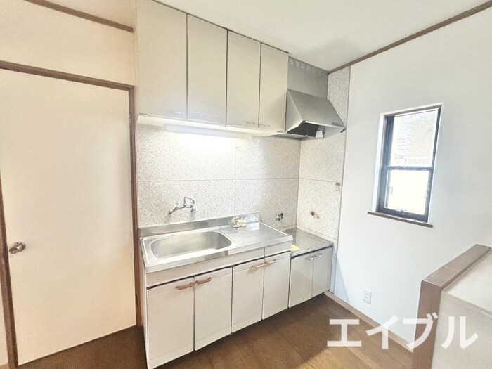 物件内観写真8　(キッチン)