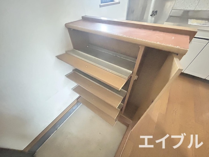 末松アパ－トⅡの靴箱
