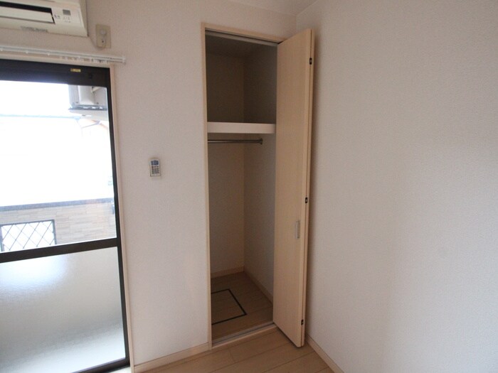 物件内観写真10　(収納)