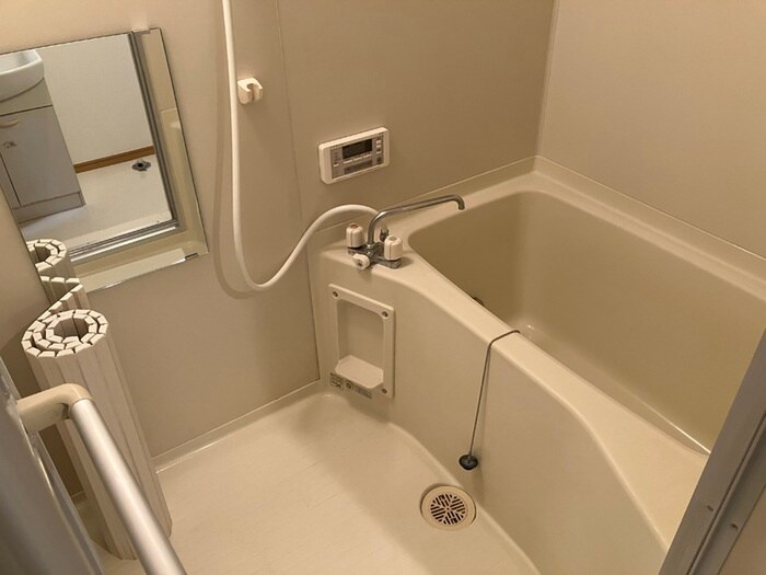 物件内観写真4　(バス／シャワールーム等)