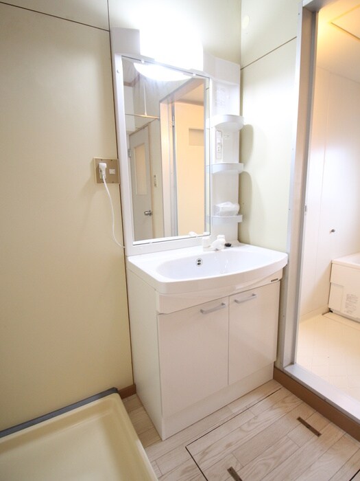 物件内観写真8　(洗面)